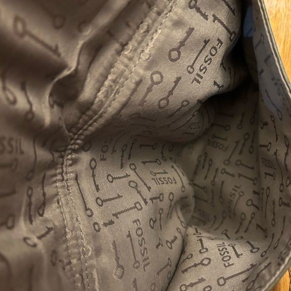 Fossil Brown Leather Brass Tone Chain Handle, leather Crossbody Strap Bag - Picture 14 of 16